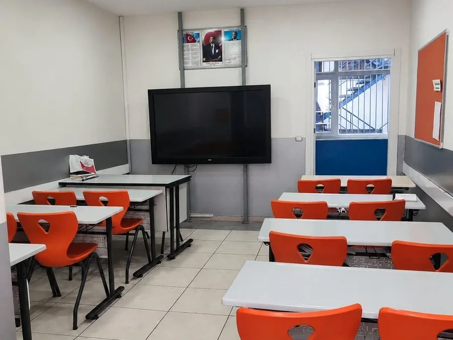 Cevher Koleji sınıf ortamı